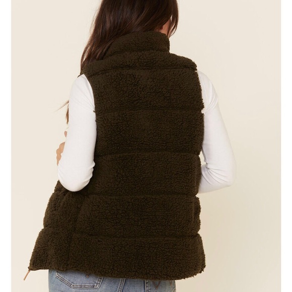 PJ Salvage NEW Cozy Olive Green Zip Sherpa Vest with Pockets Size Small - Picture 9 of 13